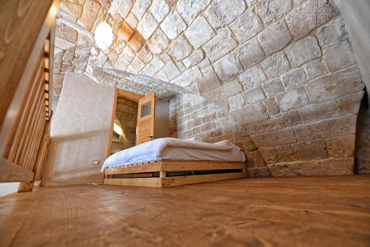 Old Town Guesthouses Batroûn Екстериор снимка