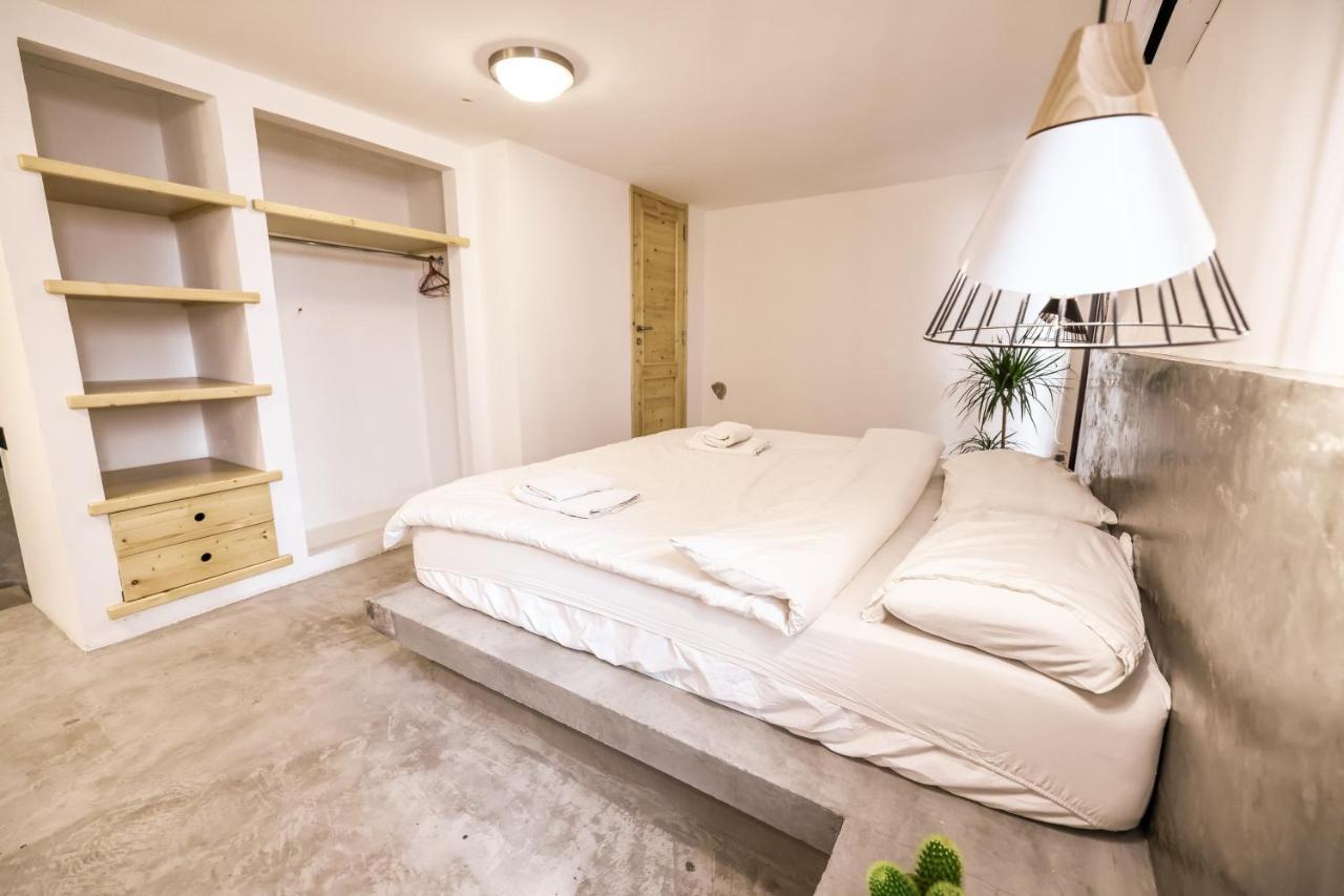 Old Town Guesthouses Batroûn Екстериор снимка